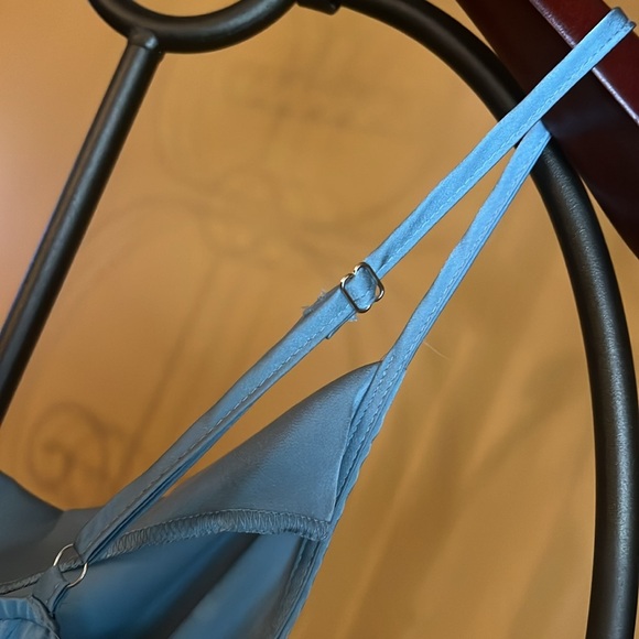 PRETTYLITTLETHING Satin Cowl Neck Hip Cut Out Dress - Picture 6 of 16